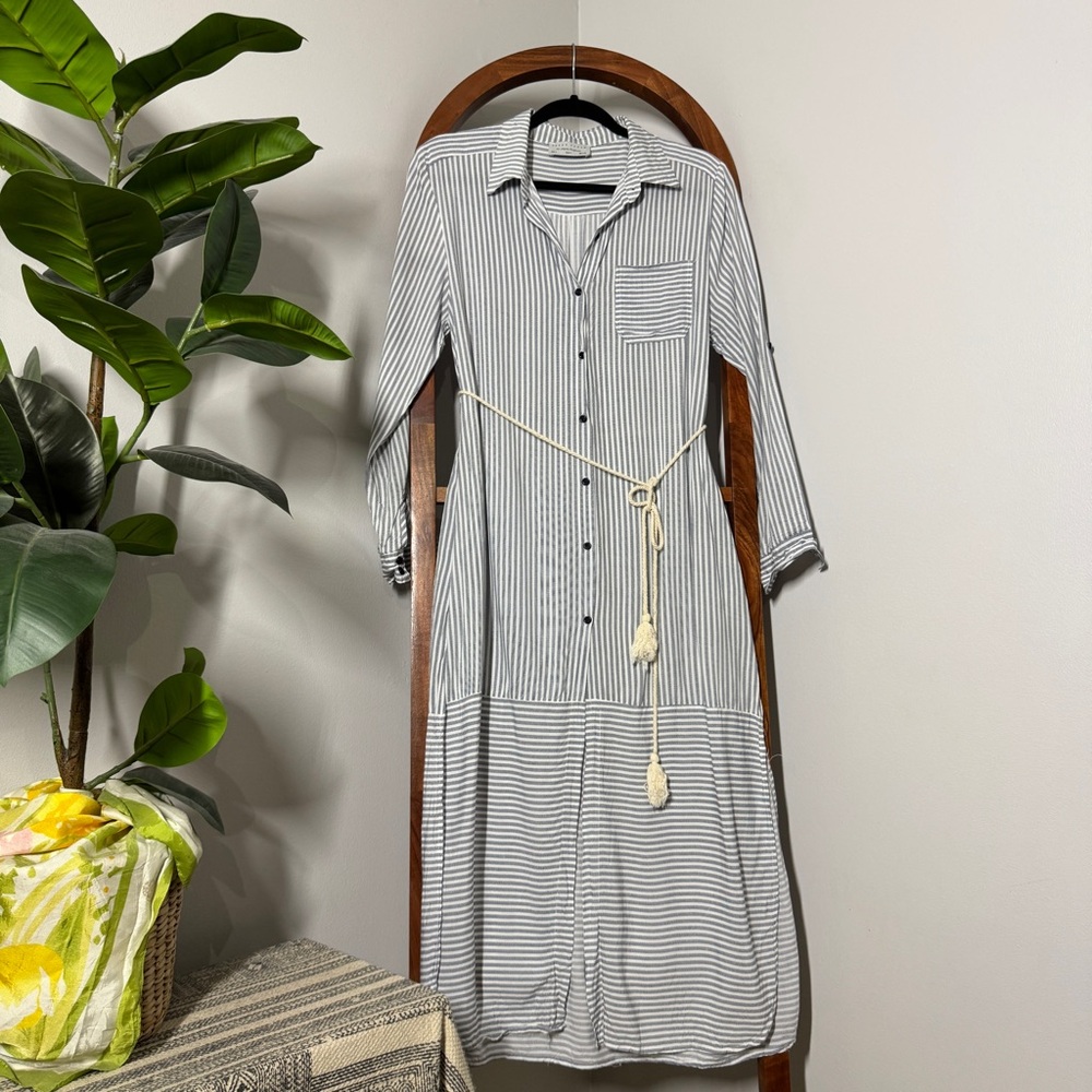 Dress Forum SMALL Striped Roll Tab Sleeve Belted Shirt Dress